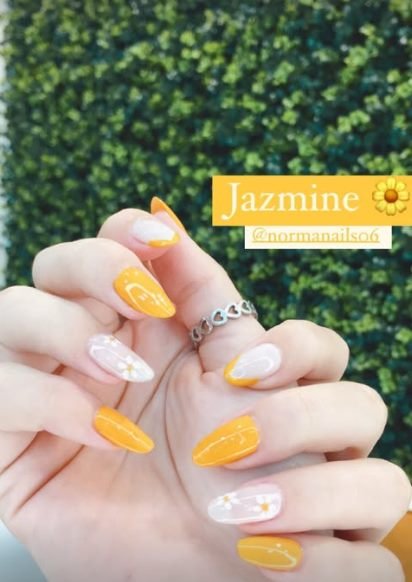 Servicio de manicura en Joseph Villa Morra